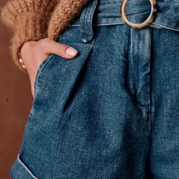 Sezane 〰️ Rome Denim Shorts - Picture 2 of 6